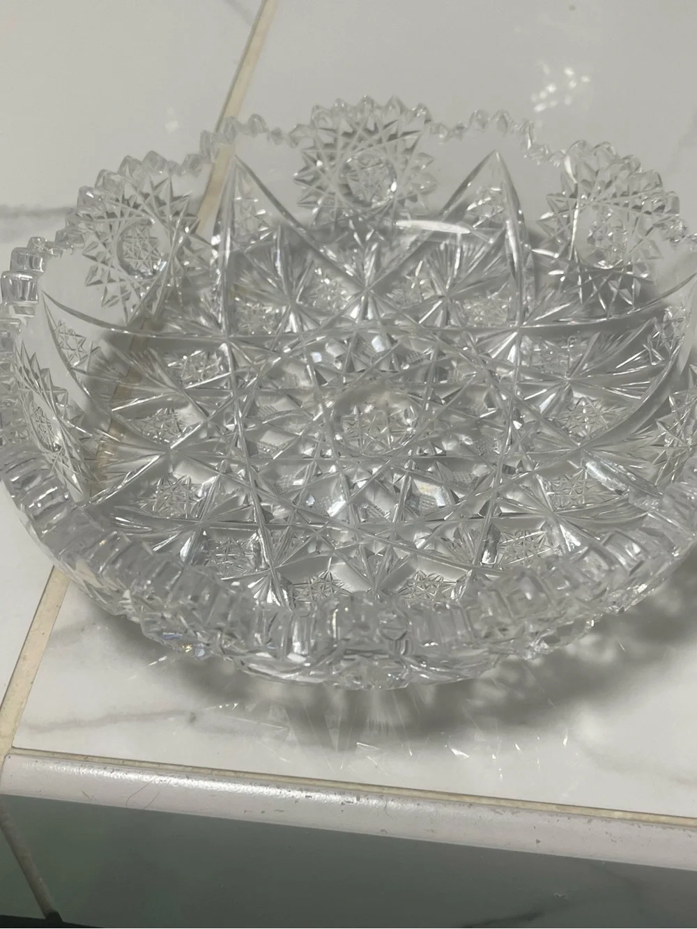 Crystal Cut Glass Decorative Serving Bowl - Clear